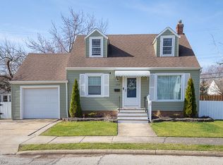 150 E 205th St, Euclid, OH