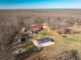 73 Hobo Rd, Davisville, MO 65456