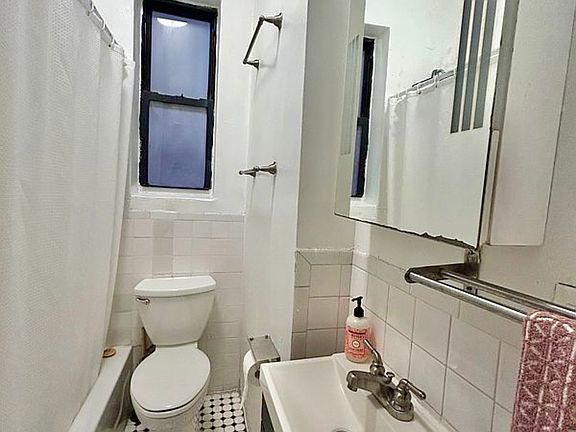 5th image of 105 W 55th St #Phc