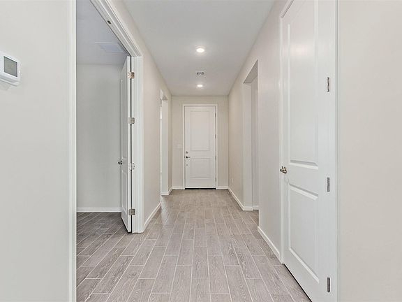 5th image of 14570 E 42nd Pl