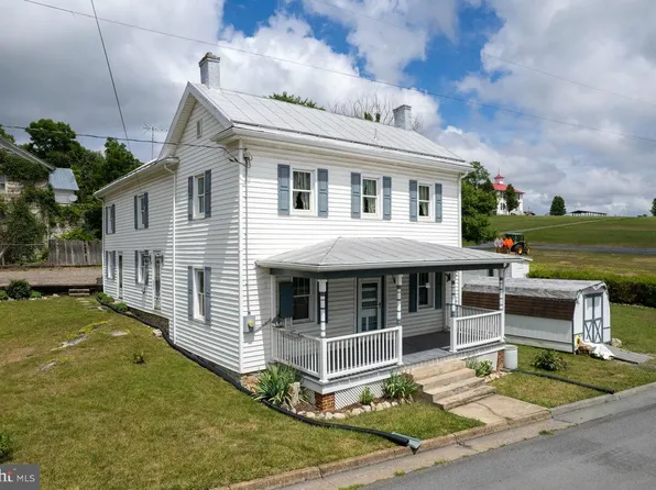 4112 S Middle Rd, Quicksburg, VA 22847
