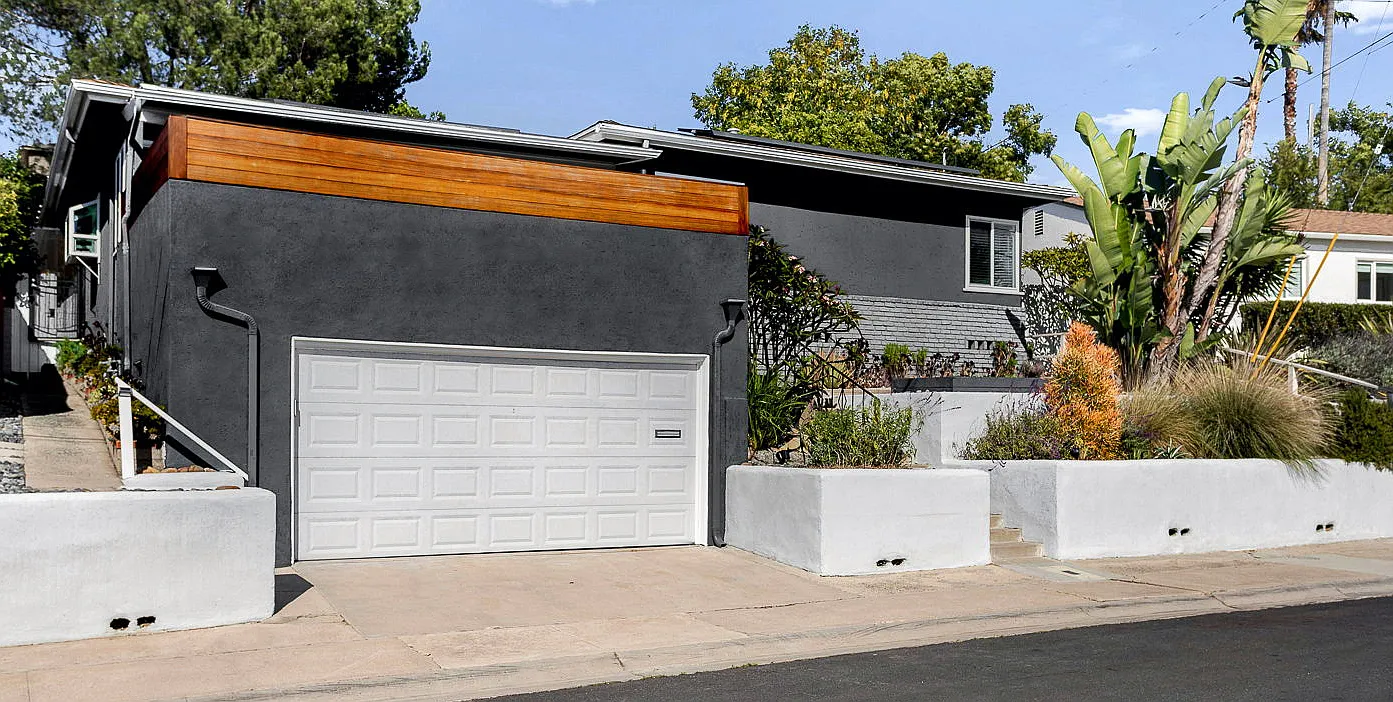 4759 Baylor Dr — Photo 1