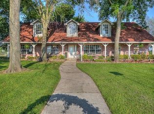 671 County Road 3798, Paradise, TX 76073