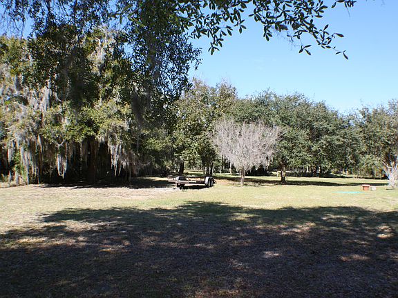 3rd image of 324 Palm Ave