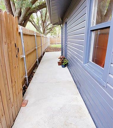 4th image of 2316 San Marcus Ave