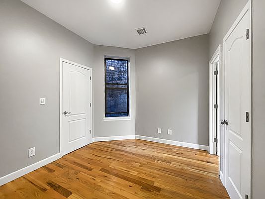4th image of 2647 Frederick Douglass Blvd #53