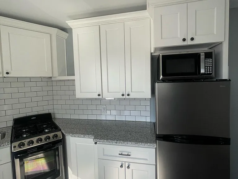 266 Shelmire St #8 — Photo 23
