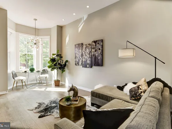 1501 Vermont Ave NW #2, Washington, DC 20005