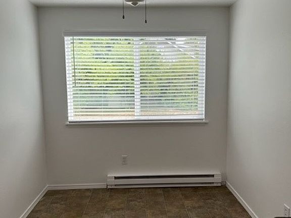 4th image of 210 Bethel St NE #38