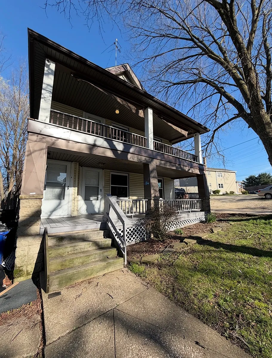 Building Photo - 3299 W 82nd St #1