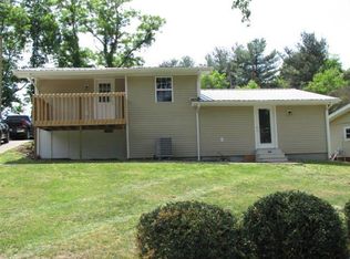 93 Sandy Ln, London, KY 40744