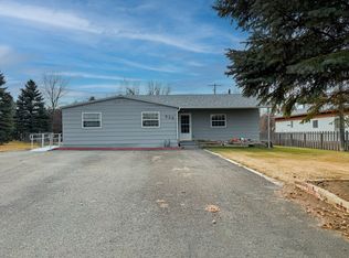 622 S 2nd St E, Malta, MT 59538