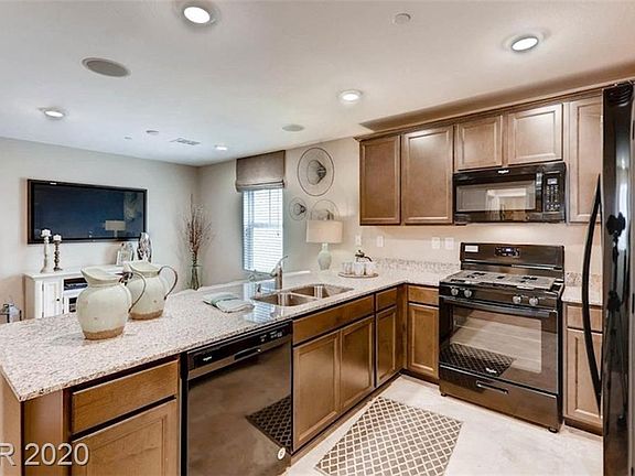 2nd image of 4594 Ingleton Cir Lot 186