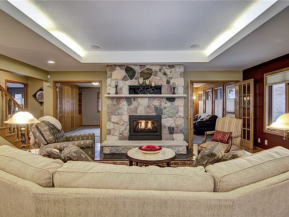 5th image of 2207 Walnut Ridge Drive