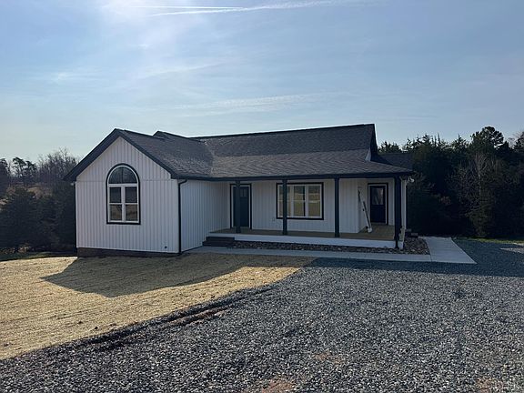 2nd image of 604 Stratford Rd