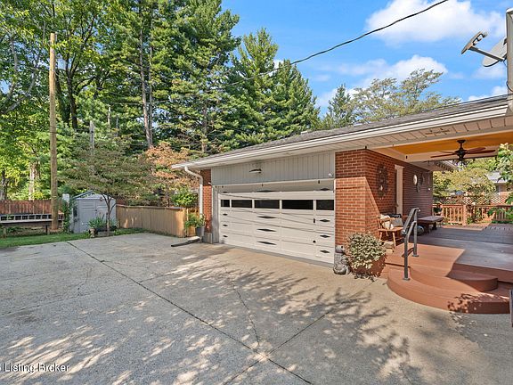 4th image of 1902 Wesley Ave