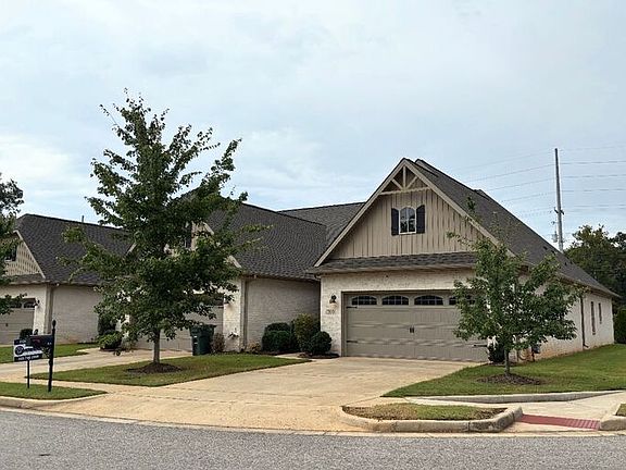 2nd image of 700 Rivulet Dr SW
