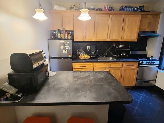 4th image of 510 W 135th St #9A