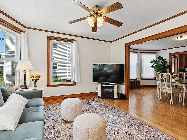 25 Deerfield Rd — Photo 10