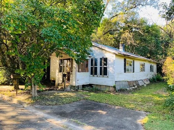 106 Williams St, Thomasville, GA 31792