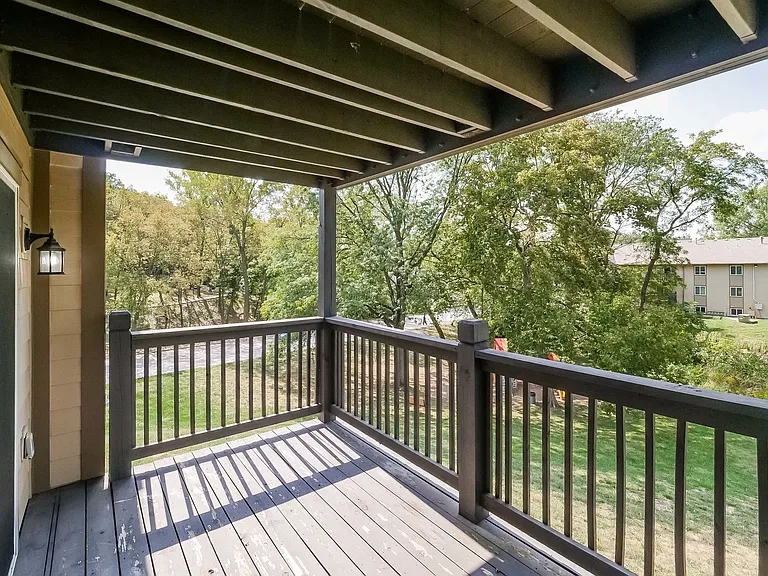 Hunters Glen Apartments — Photo 23