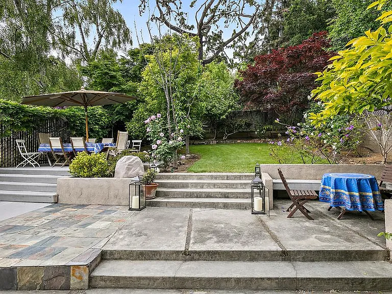2903 Russell St — Photo 12