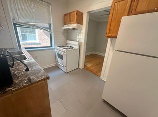 2240 Sherman Ave #N-1, Evanston, IL 60201