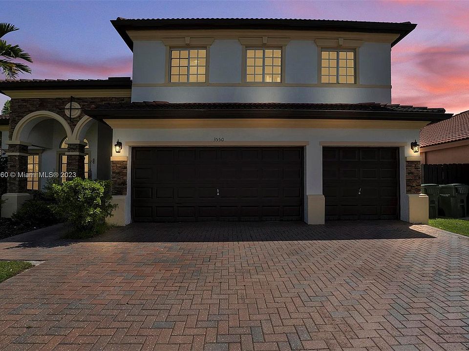 1st image of 3550 NE 10th Dr