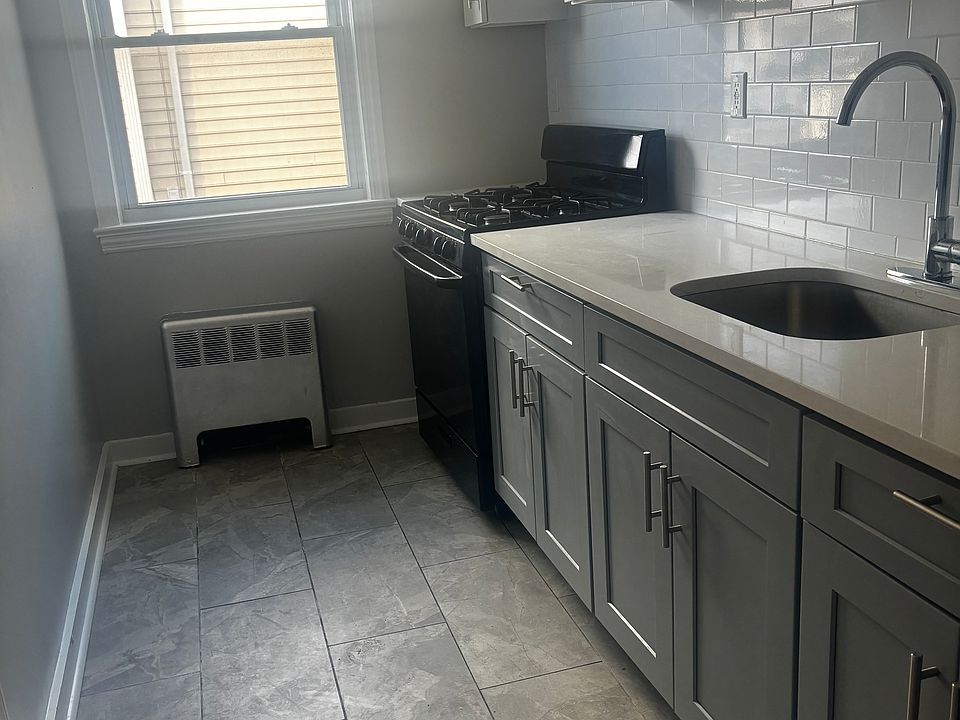 1st image of 16 Shepard Ave #31