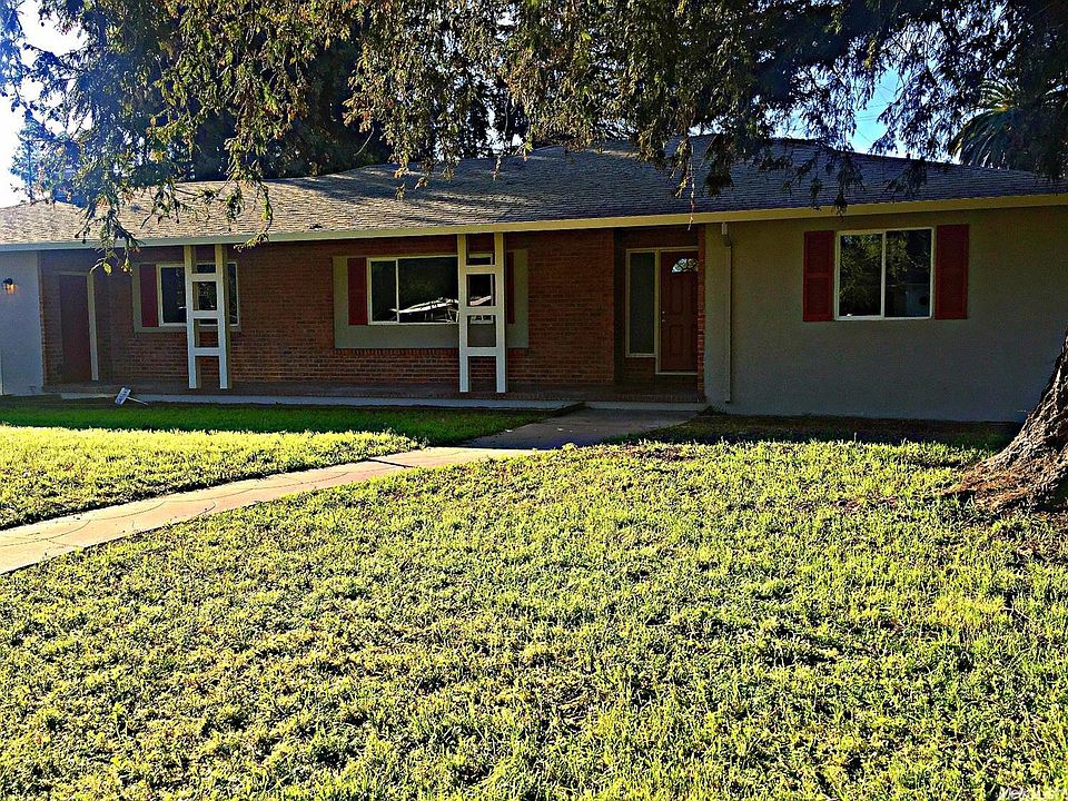 1st image of 1368 Paloma Ave