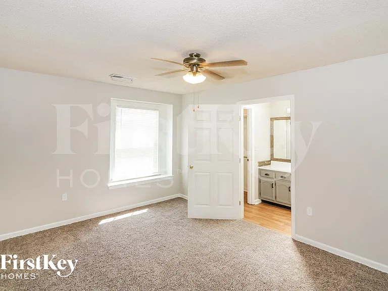 7134 Markim Dr — Photo 10