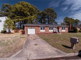 228 Dexter St E, Chesapeake, VA 23324