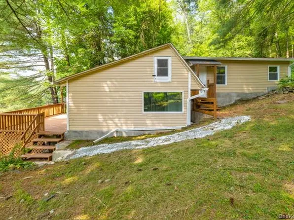 1698 Route 97, Pond Eddy, NY 12770