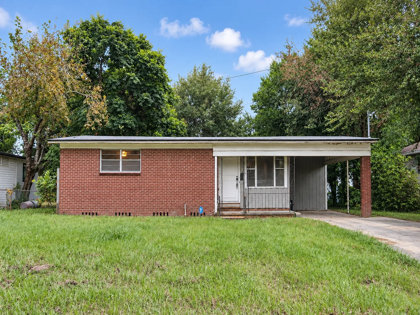 3 bed, 1344 sqft, $1,825 — Photo 2
