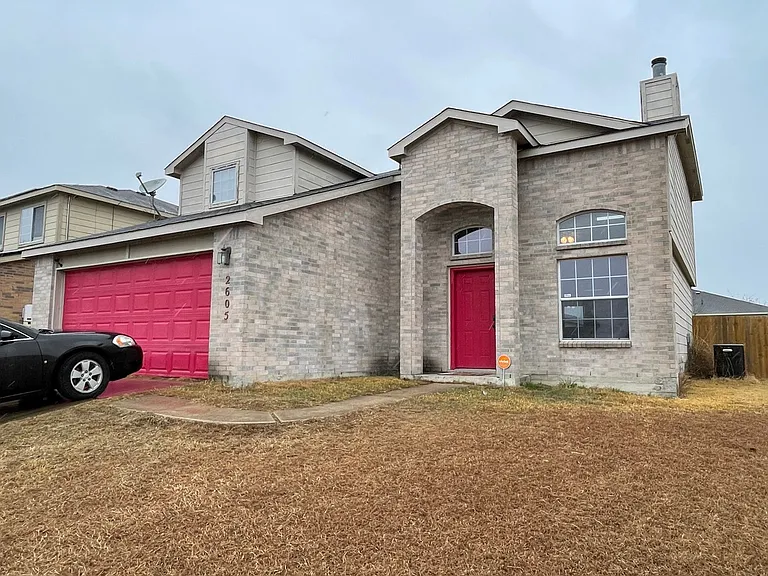 2605 John Porter Dr — Photo 1