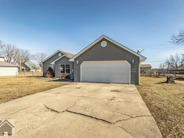 105 Shara Dr, Saint Robert, MO 65584