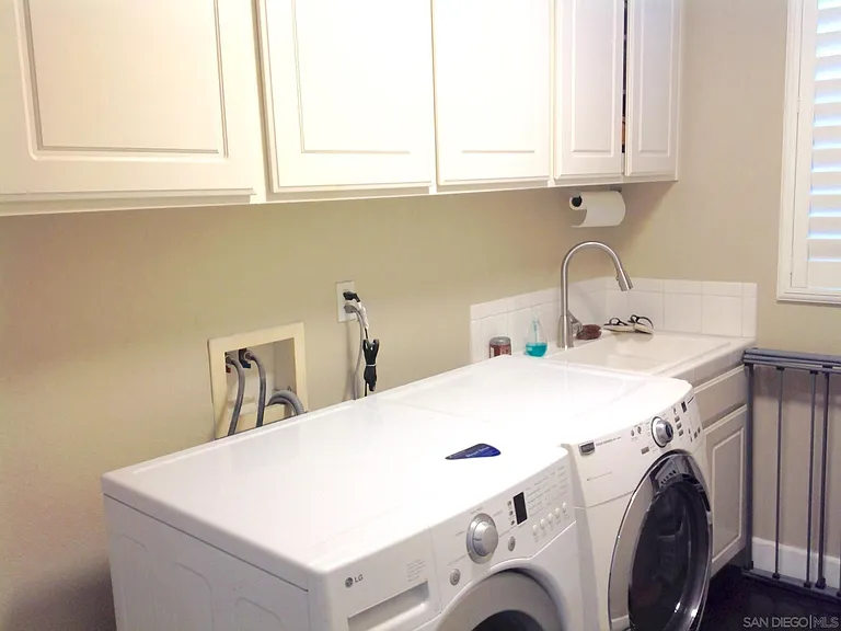 1117 Mount Dana Dr — Photo 8