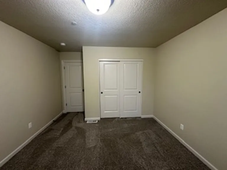 10136 SW Barber St — Photo 17