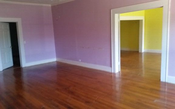 2nd image of 244 Hill St