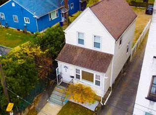 42 Saint Johns Pl, New Rochelle, NY 10801