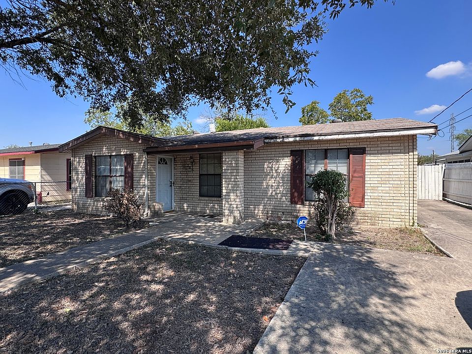 1st image of 205 W Mayfield