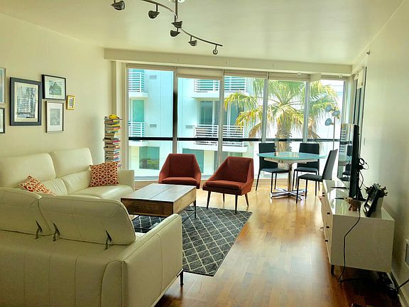 2nd image of 555 4th St Unit 606