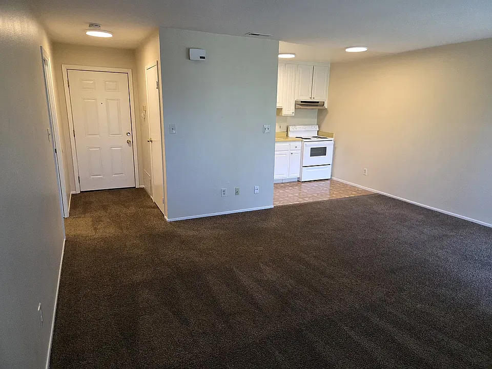 Maple Terrace Apartments