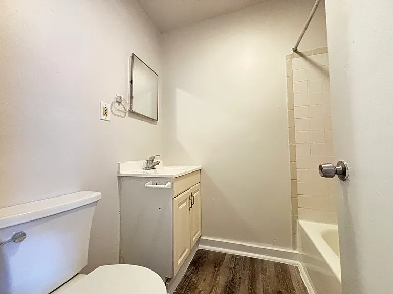 894 N 42nd St #2 — Photo 5