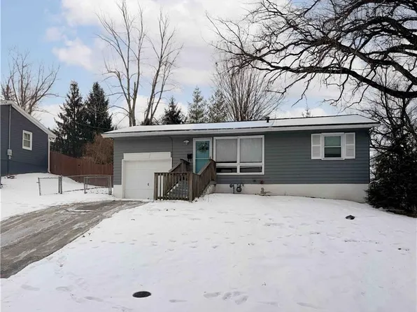 1107 Cordell St, Excelsior Springs, MO 64024