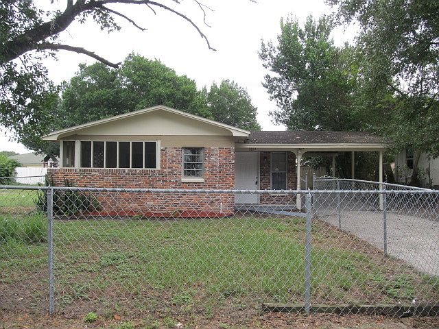 1st image of 3819 N 57th St