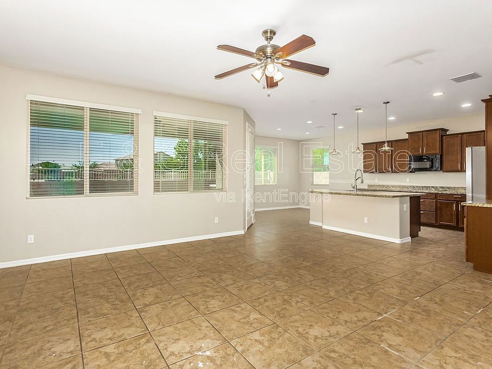 1st image of 35082 N Laredo Dr