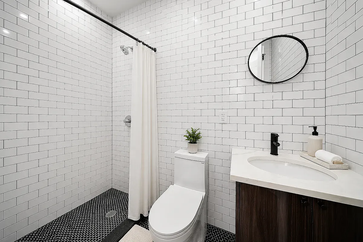 388 Cornelia Street — Photo 4