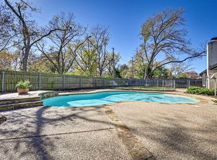 2308 Perryland Dr, Arlington, TX 76013