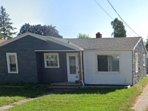753 Appleton Rd